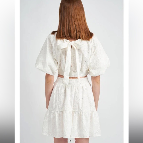 NWT En Saison cut out mini dress with puff sleeves - Picture 6 of 8